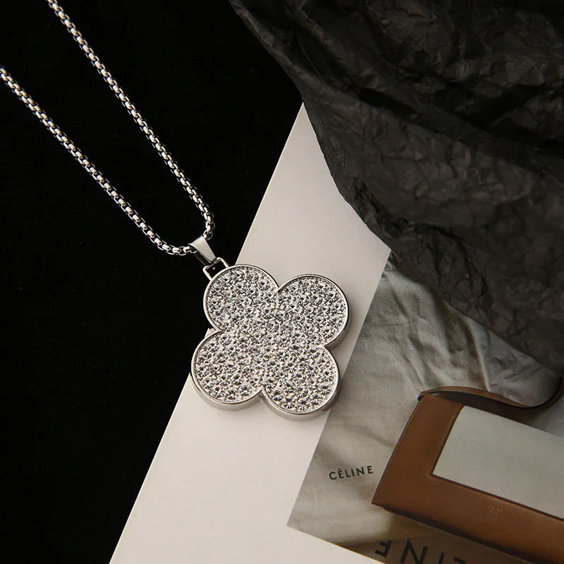 Lucky Bloom Silver Chain Main image