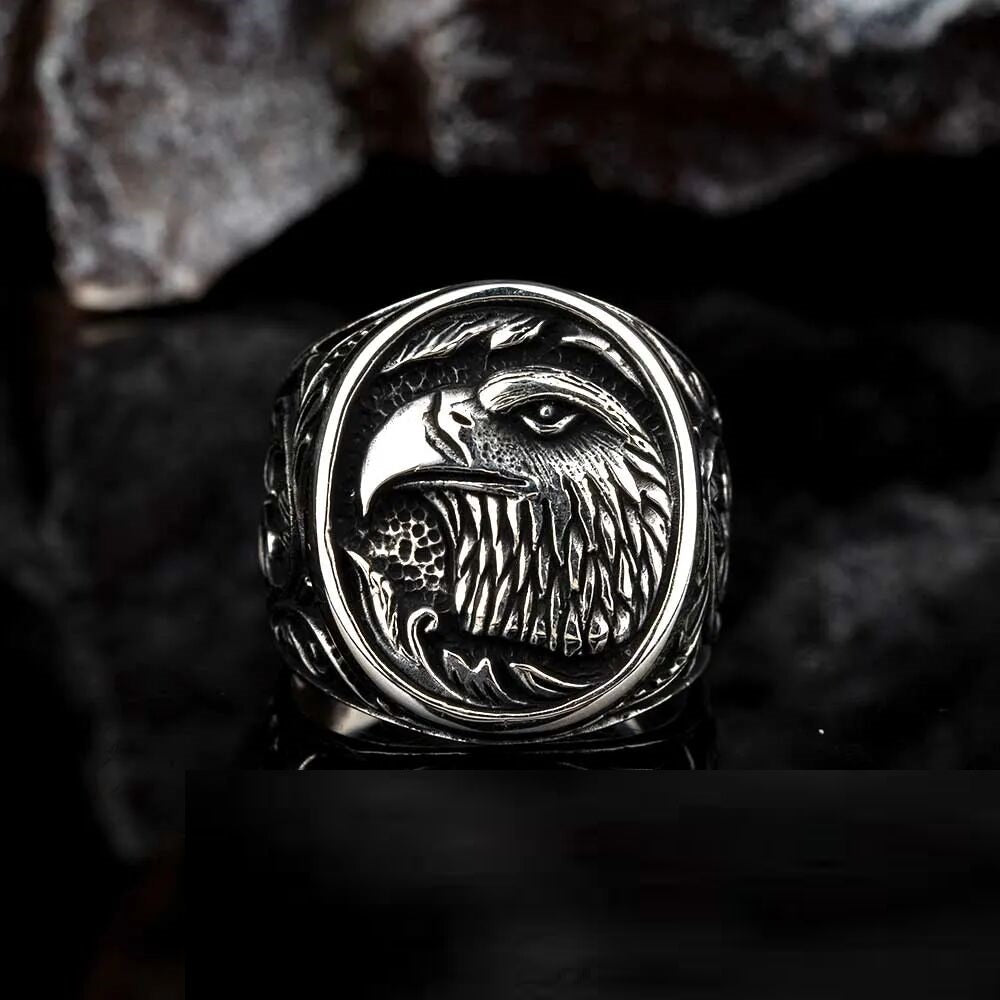 Oxidized Eagle Head Oval Silver Ring Main image