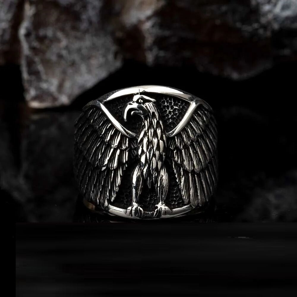 Eagle Figure Band Silver Ring Main image