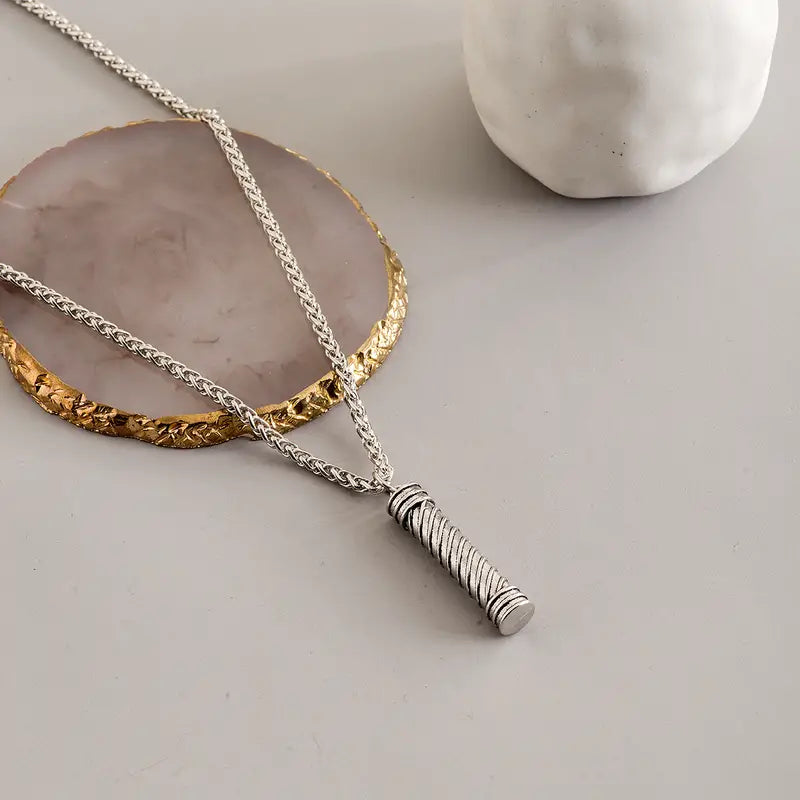 Spiffy Silver Chain Secondary image