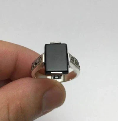 Falcon Onyx Ring- Main image