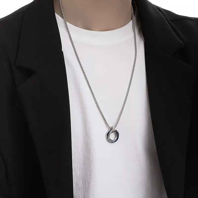 Rocky Silver Chain Secondary image