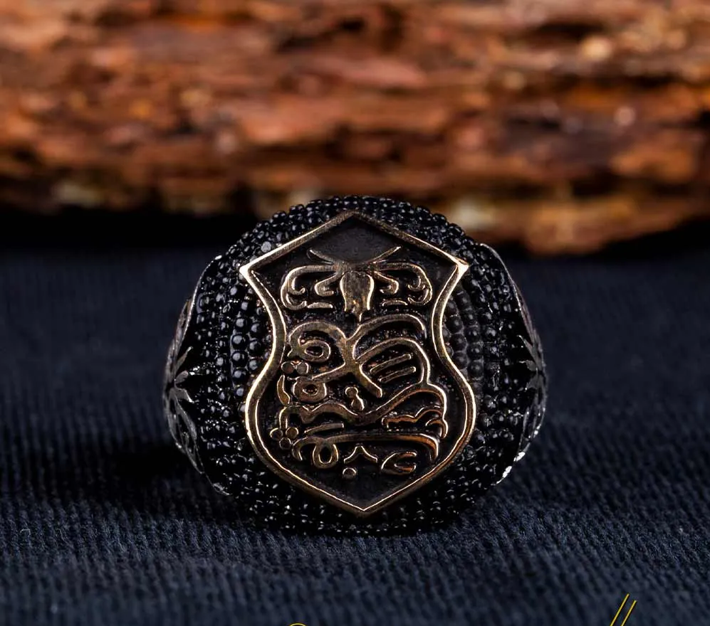 Stoneless Nalain Pak Oval Silver Ring Main image