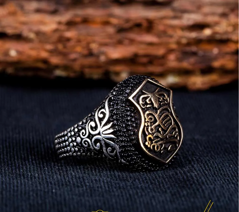 Stoneless Nalain Pak Oval Silver Ring Secondary image