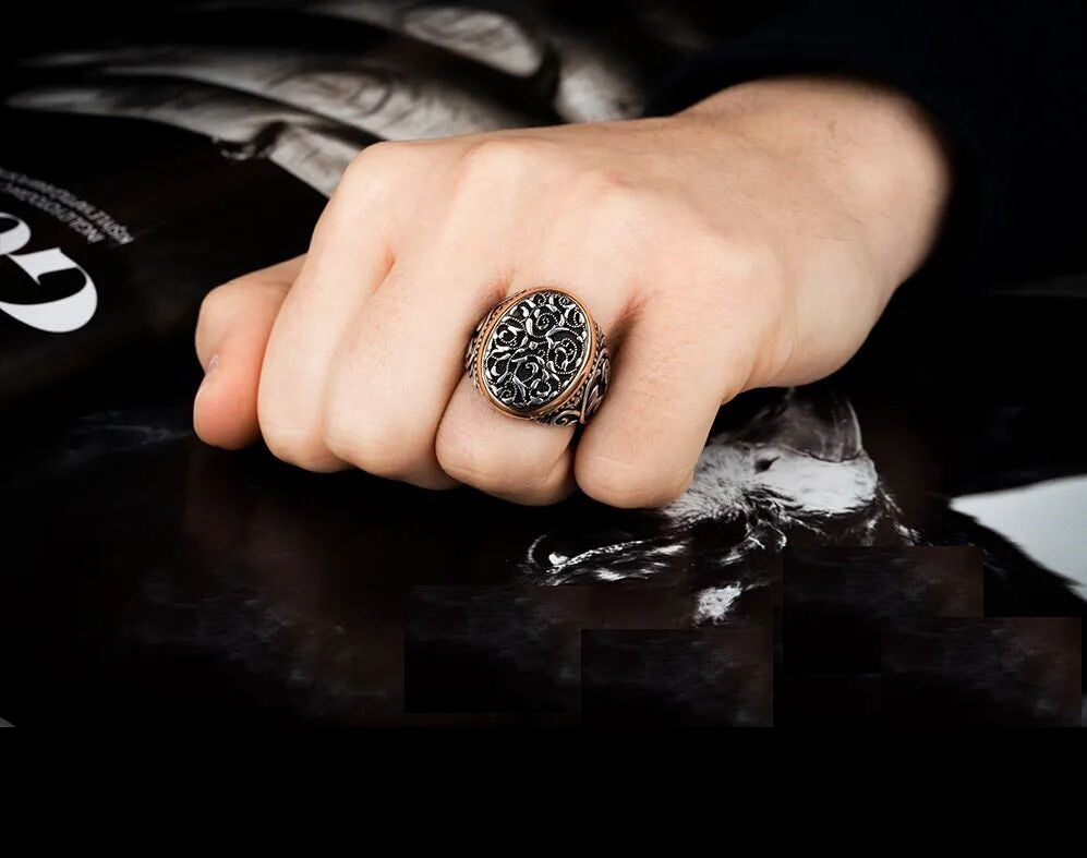 Oval Exclusive Stoneless Silver Ring Secondary image