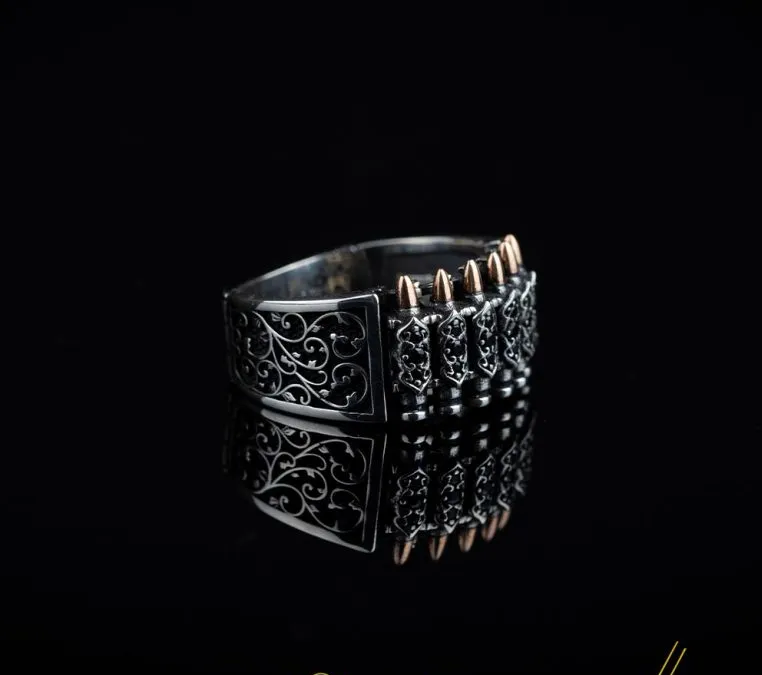 Bullets Black Zircon Pieces Silver Band Ring Secondary image