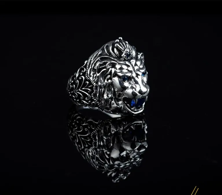 Roaring Lion Head Figure Blue Zircon Pieces Ring Secondary image