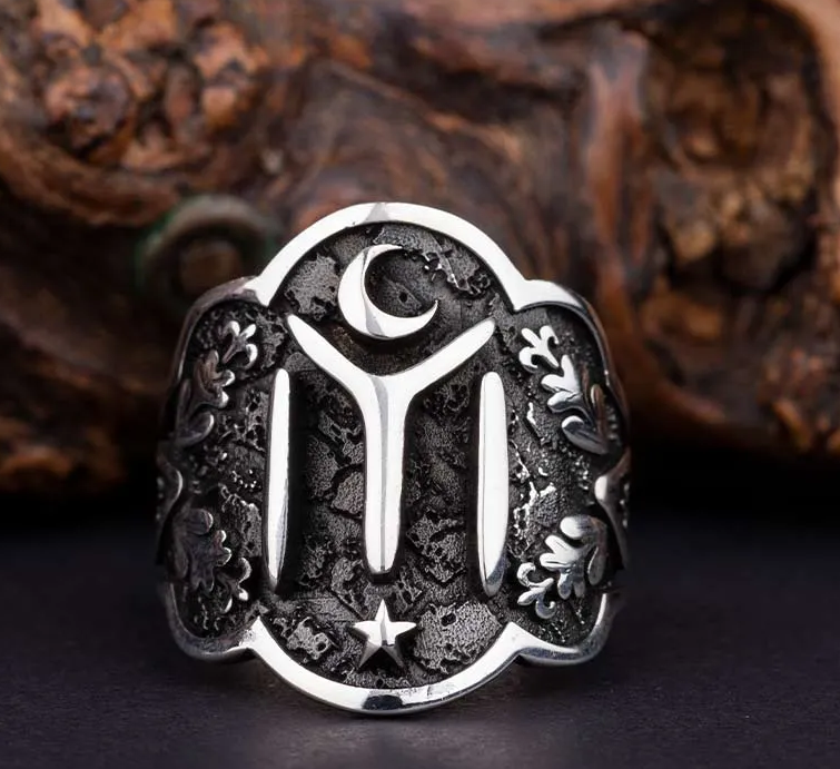 Adjustable Silver Thumb Ring With Kayi Tribe Main image