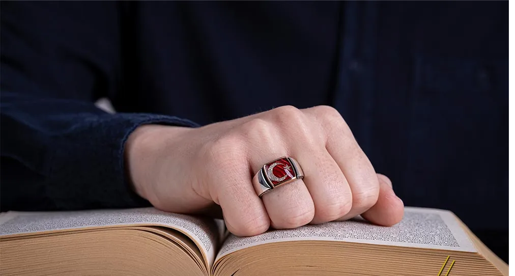Crescent Star Red Enamel Silver Ring Secondary image