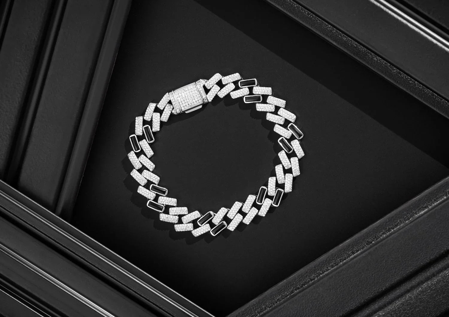 Black Iced Cuban Link Men Bracelet Main image