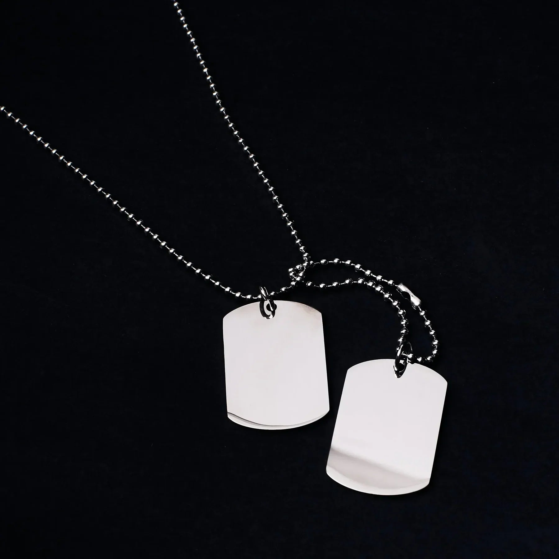 Call Of Duty Silver Chain Secondary image