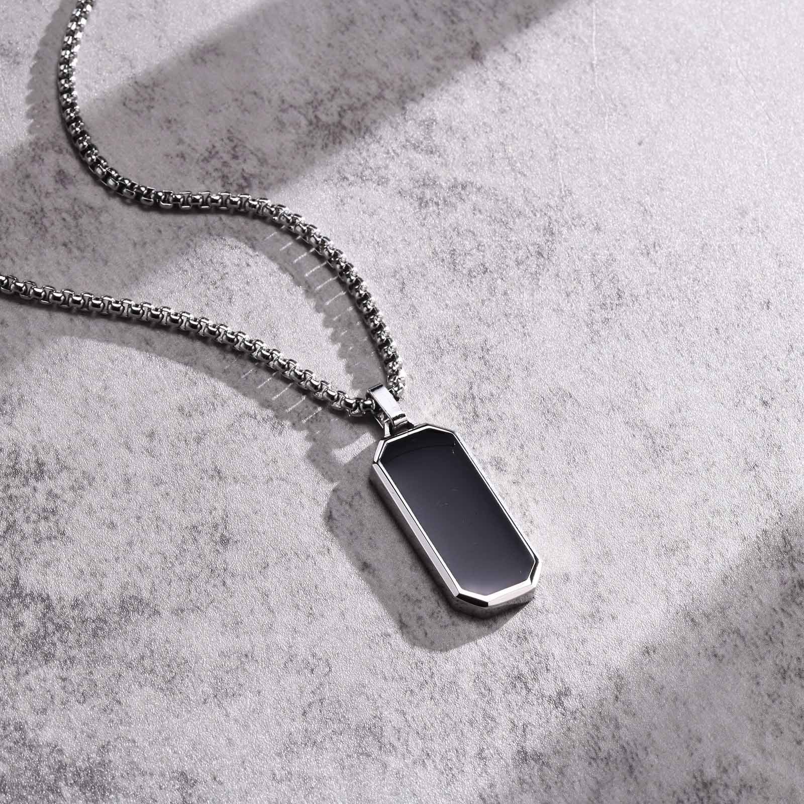 Cutting-edge Reversible Chain Main image