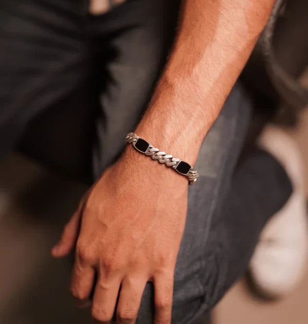 Zenith Cuff Main image