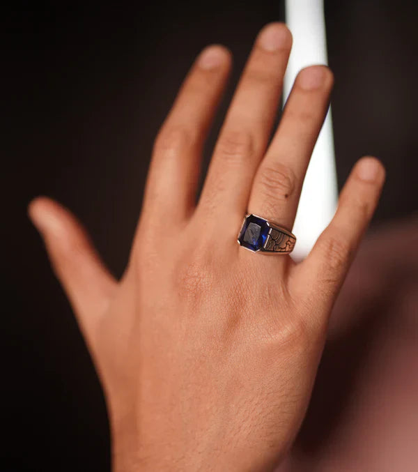 Solis Ring Main image