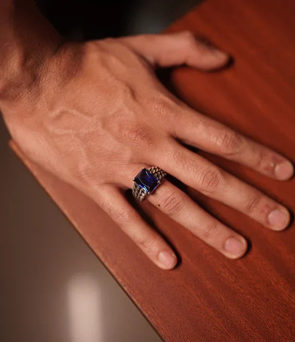 Zephyr Ring Main image