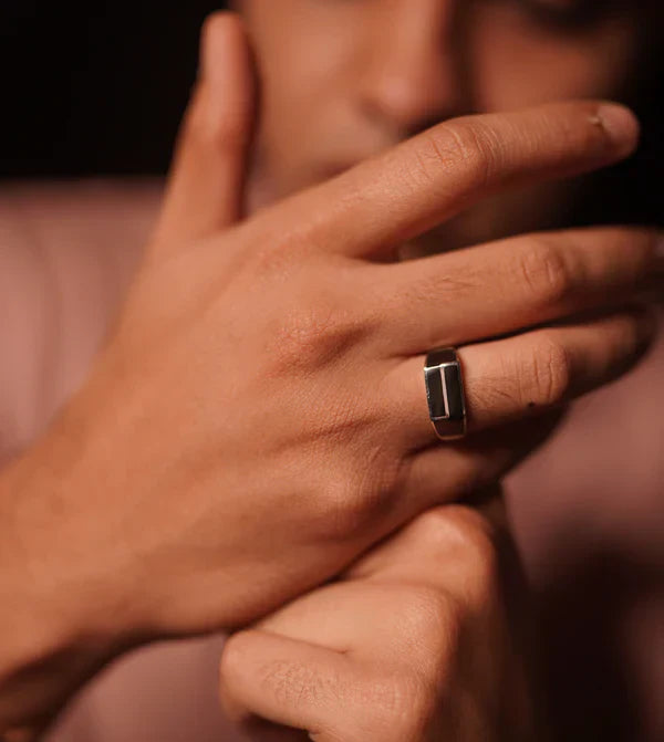 Nova Ring Main image