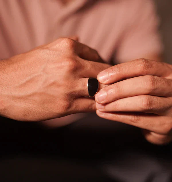 Crest Ring Main image