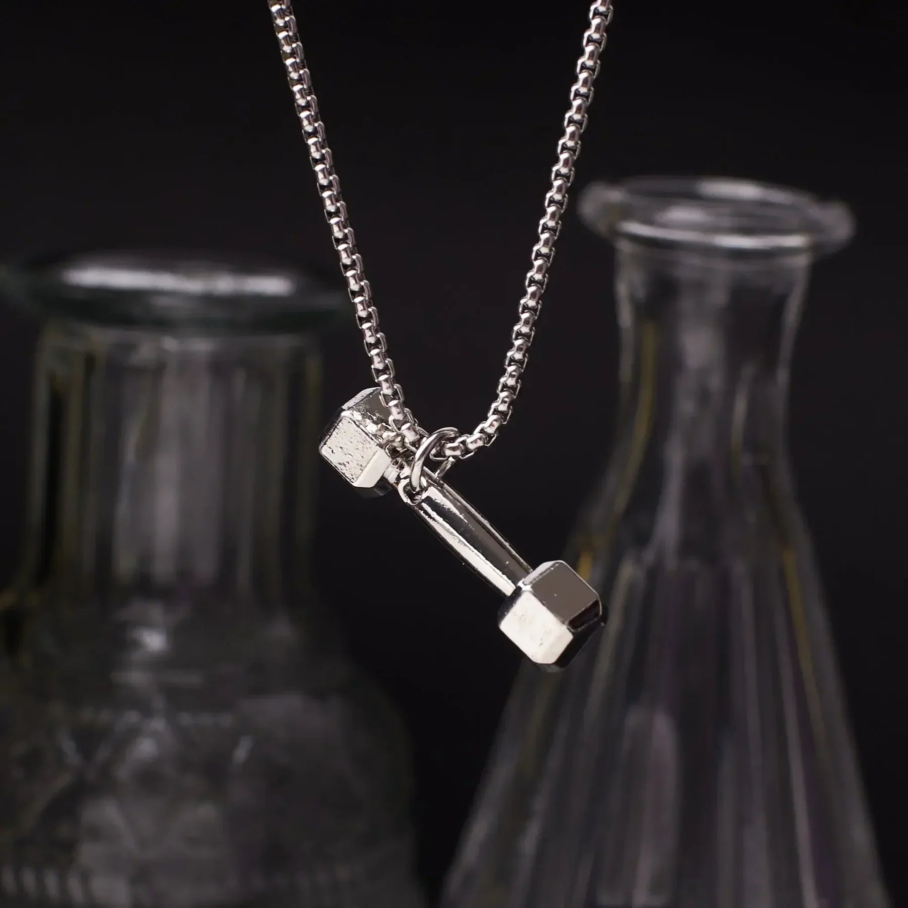 Dumbbell Silver Chain Main image