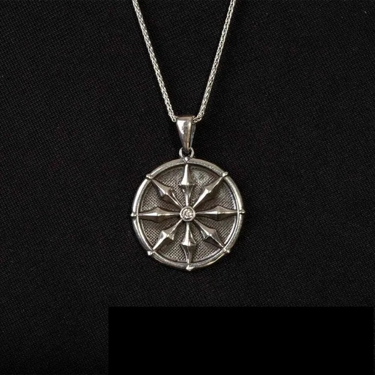 Single Zircon Detailed Round Silver Necklace Main image