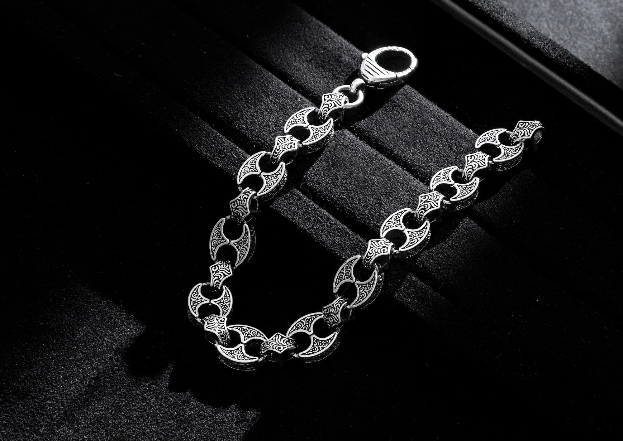 Sacred Chant Rope Men Bracelet Main image