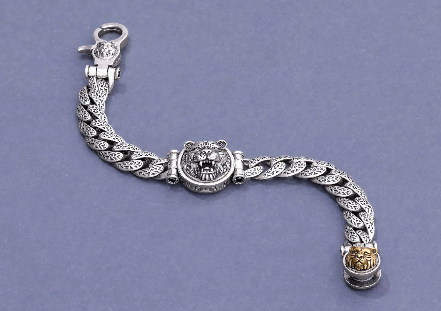 Fearless Tiger Rotating Men Bracelet Secondary image