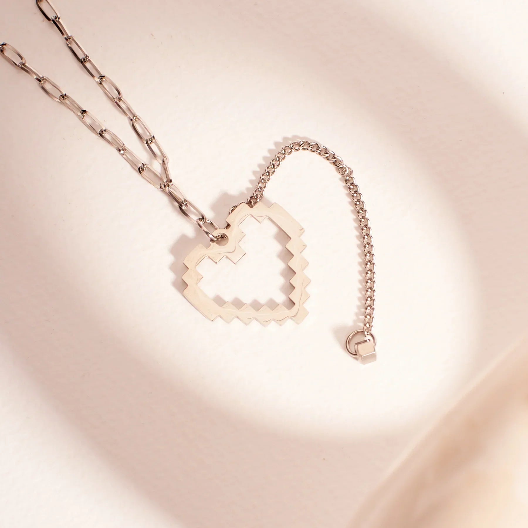 Cute In Love Silver Chain Main image
