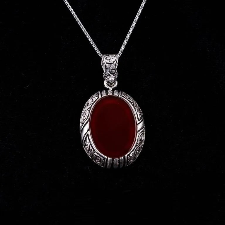 Red Yemeni Aqeeq Flat Hand Engraved Pendant Secondary image