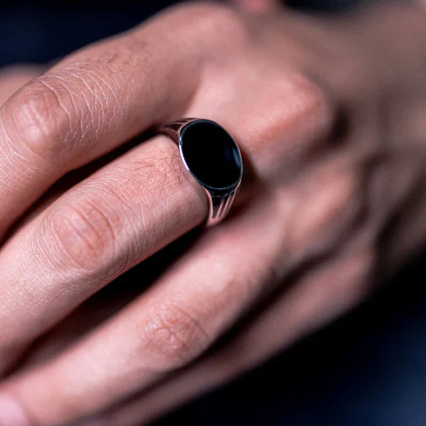 Sterling Valor Ring Main image