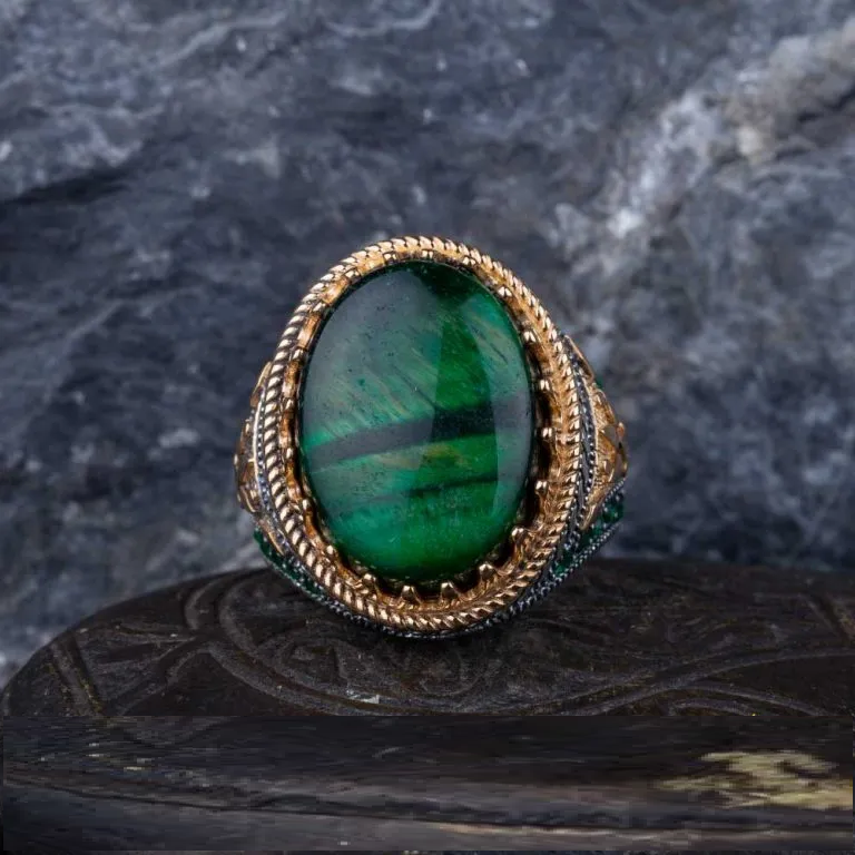 Royal Collection Green Tiger Eye Silver Ring No2 Secondary image