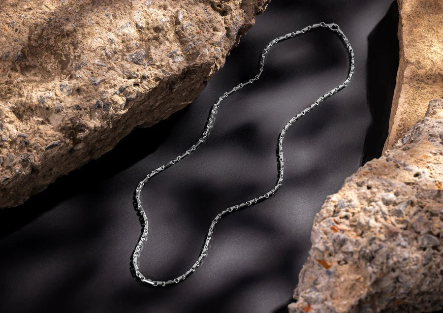 Sleek Anchor Italian Chain Main image