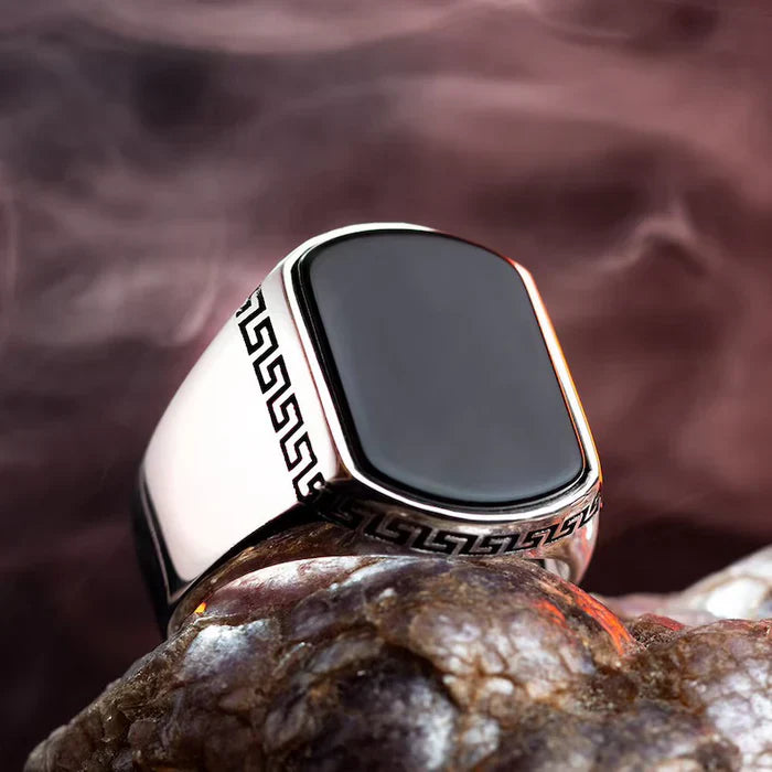 MODERN MOTIF BLACK ONYX RING