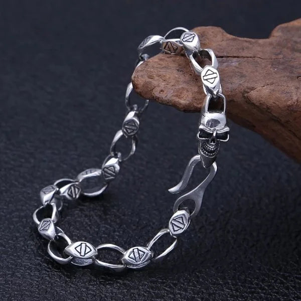 Sterling Silver Vintage Skulls Link Chain Bracelet Secondary image