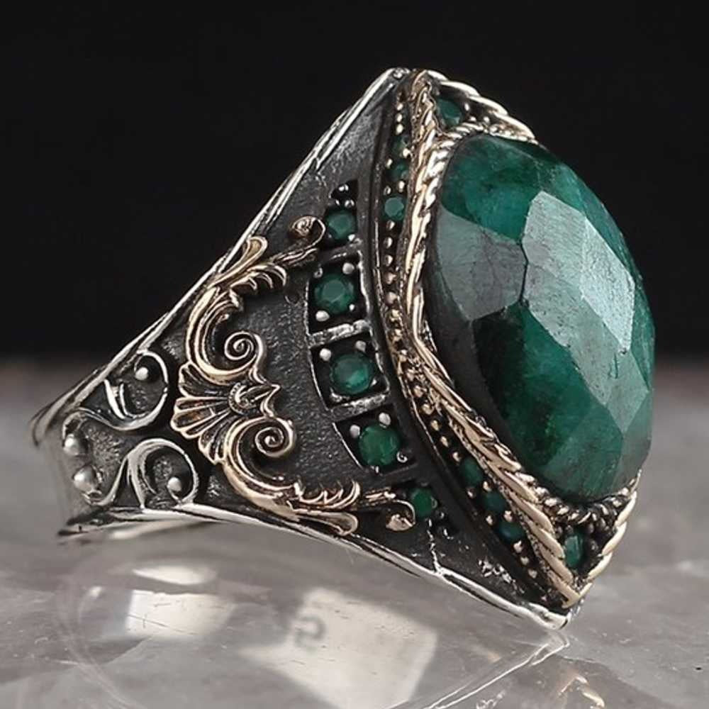 Natural Emerald Stone SilverNice Mens Ring Main image