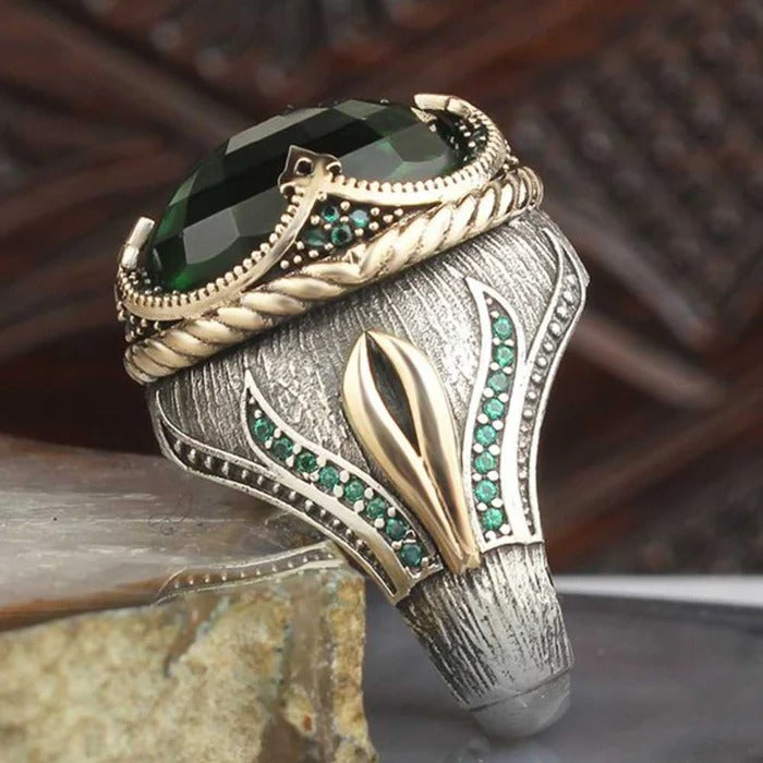 Tulip Design Silver Emerald Stone Mens Ring Secondary image