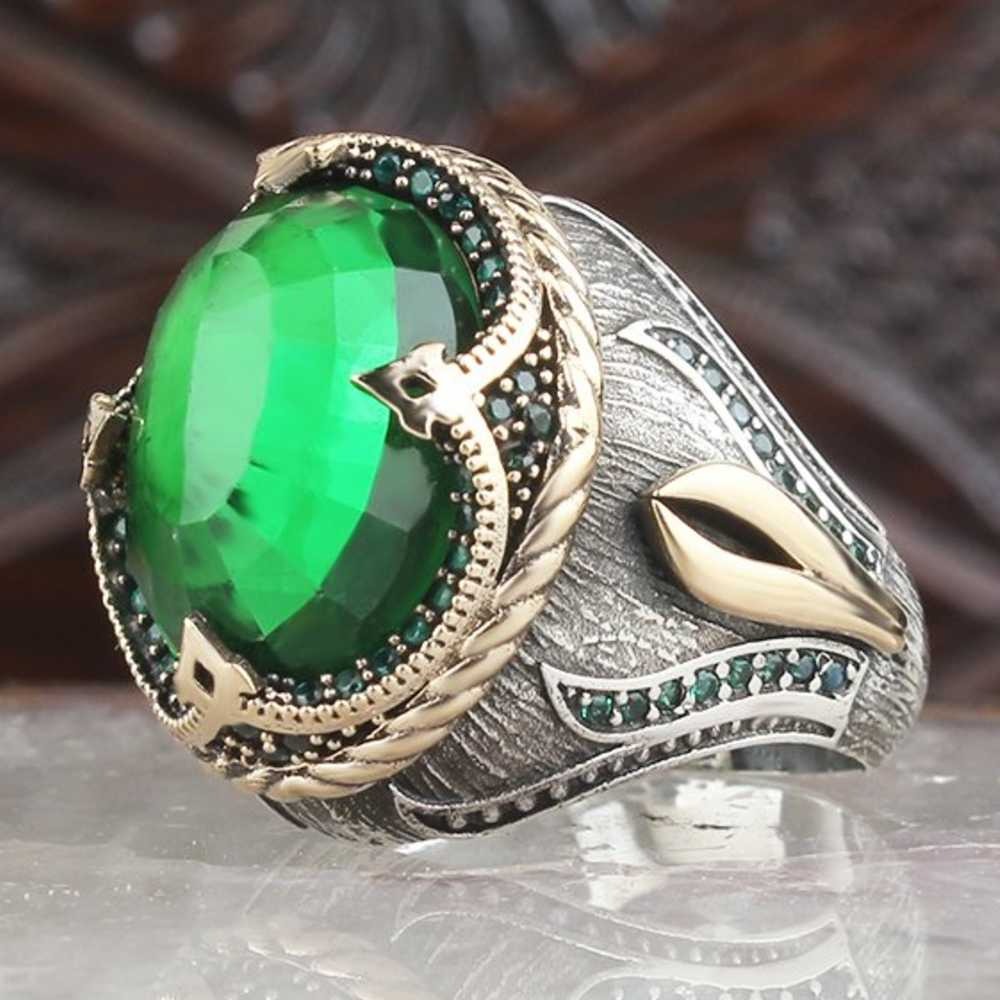 Tulip Design Silver Emerald Stone Mens Ring Main image